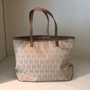 Large Michael Kors bag